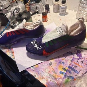 Nike vapor custom football cleats!! Men’s size 8. Red, green, purple, and white